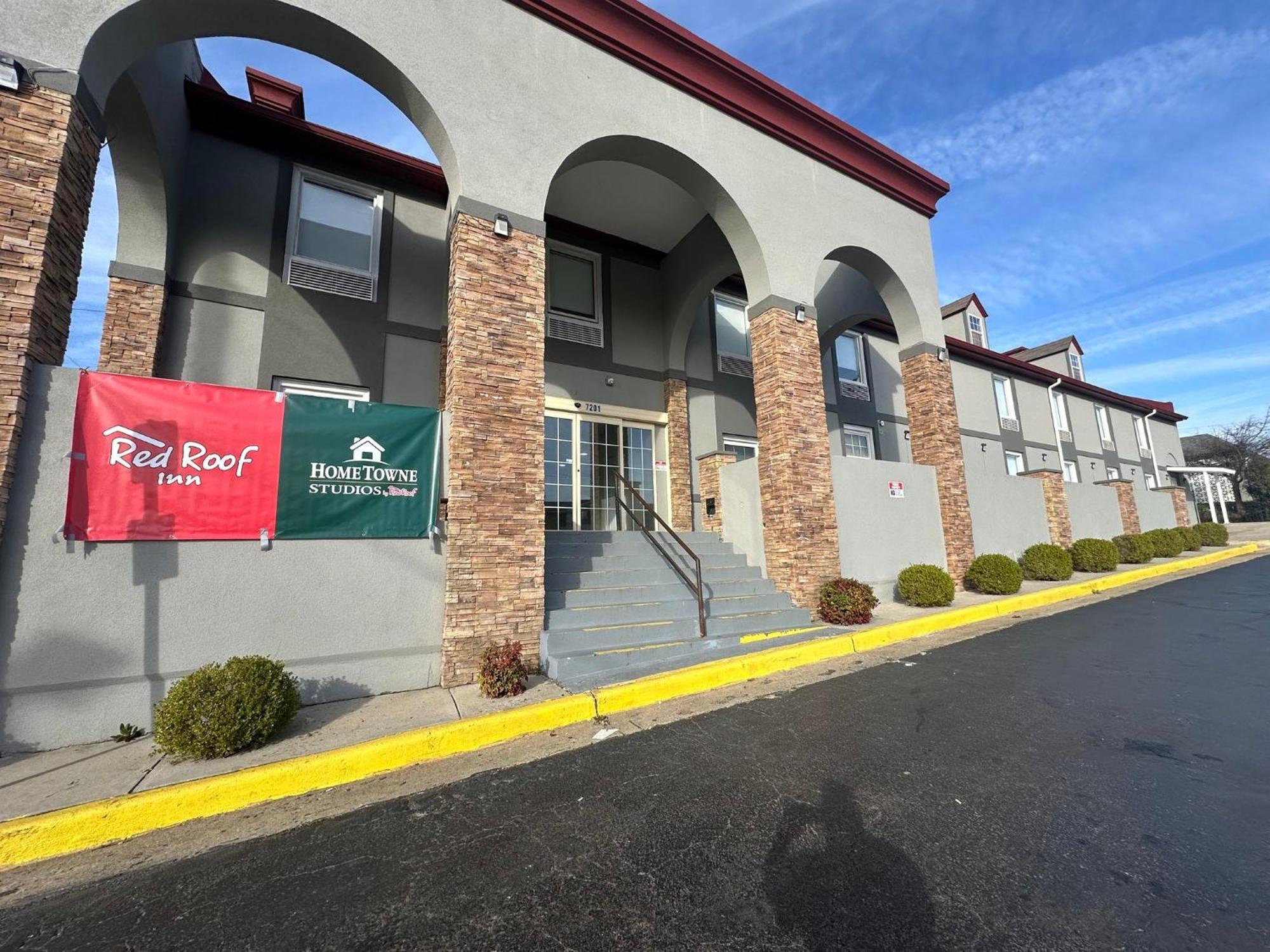Hometowne Studios By Red Roof Richmond, Va - W Broad St Dumbarton Exterior foto
